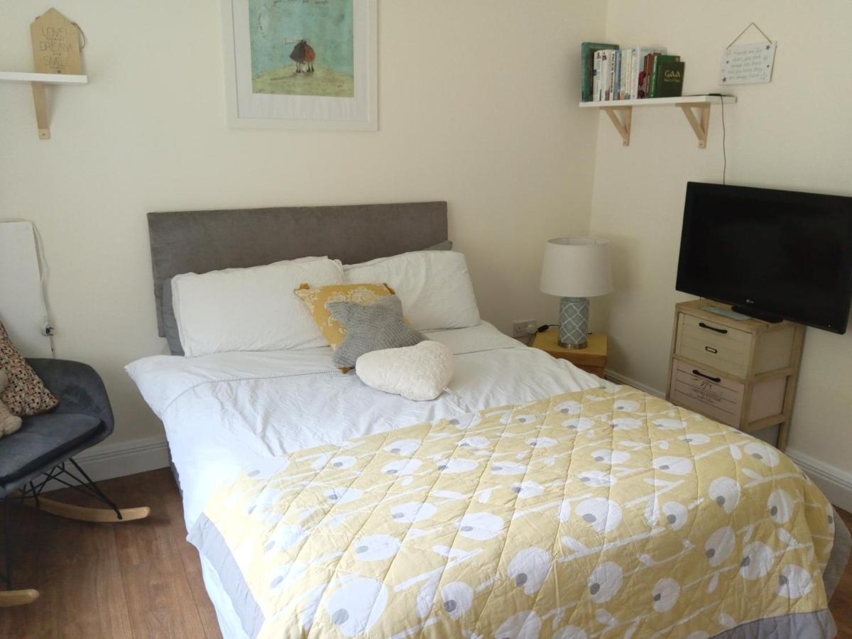 Ferienwohnung The Woodlands Ballina  Exterior foto